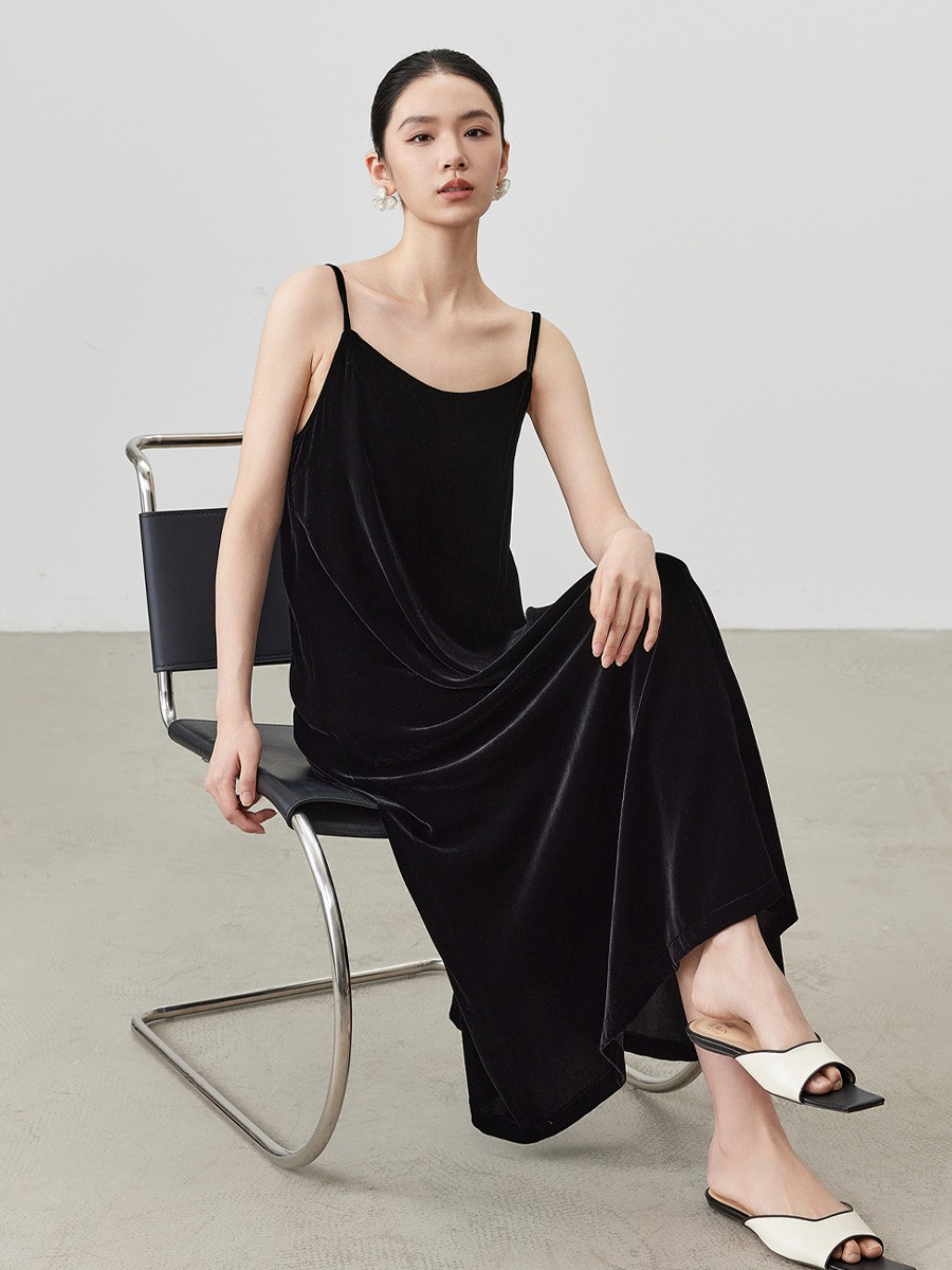 Mulberry silk dress, women's summer silk velvet dress, suspender skirt, simple long skirt design, slimming dress