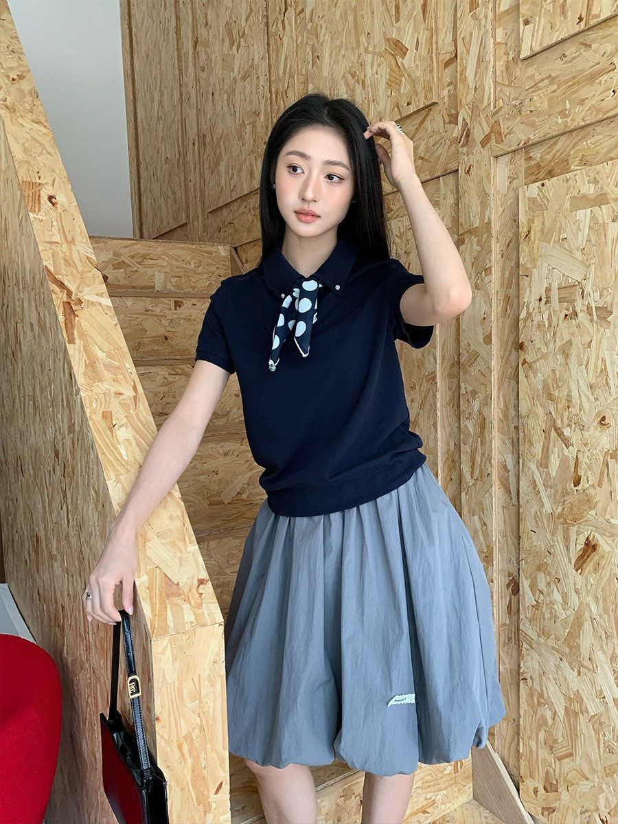 NEIHE 2025MIU Series Polo Collar Retro Scarf Short Sleeve T-shirt